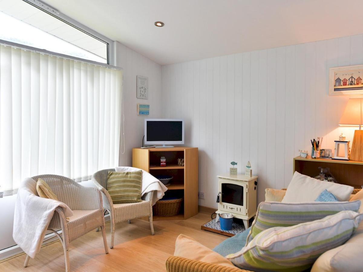 Pass The Keys Gower Beach Staycation Caswell Bay - Sleeps 4 Swansea Exterior photo